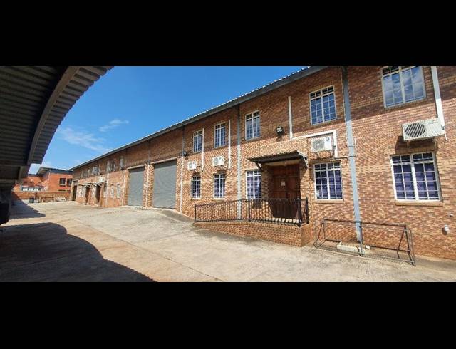 INDUSTRIAL PROPERTY TO RENT IN HENNOPSPARK